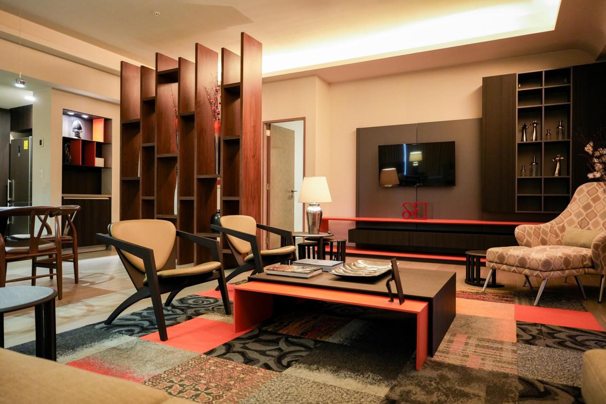 Metria Hotel Леон Екстериор снимка The interior of the lounge